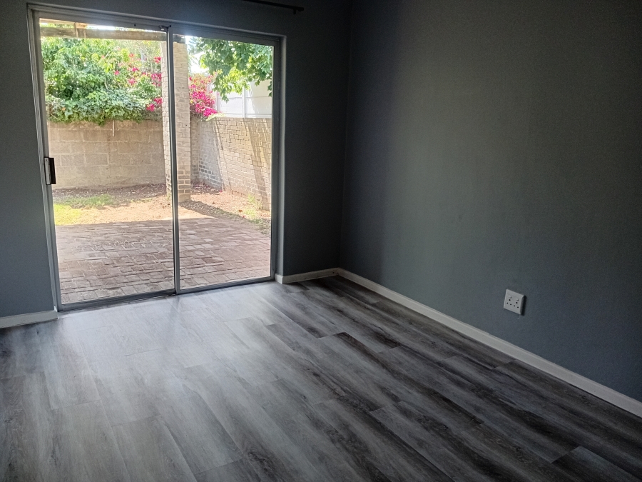 To Let 3 Bedroom Property for Rent in Strand North Western Cape